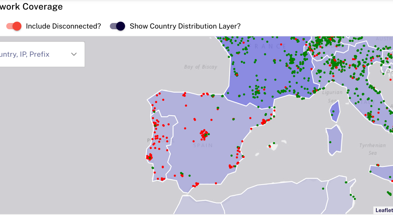 Map of Spain showing internet measurement nodes going offline during a large-scale power outage